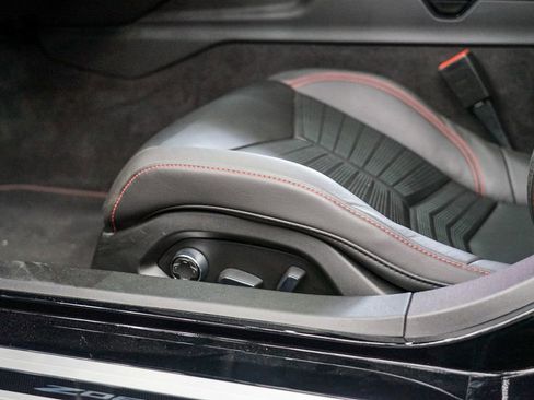 Used 2023 Chevrolet Corvette Z06 w/ Stealth Interior Trim Package image 16