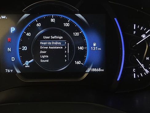 Used 2020 Hyundai Santa Fe Limited AWD/4WD image 12