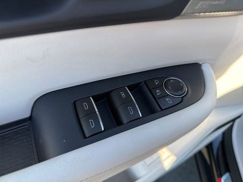 New 2026 Buick Enclave Avenir w/ Super Cruise Package AWD/4WD image 22