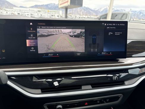 Used 2023 BMW X7 xDrive40i w/ Executive Package image 33