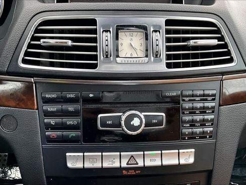 Used 2014 Mercedes-Benz E 350 Coupe image 33