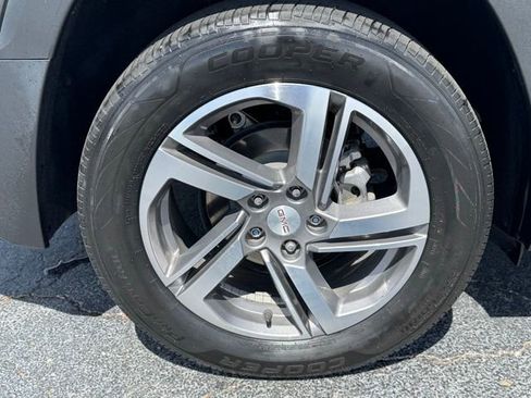 Used 2021 GMC Terrain SLT w/ Infotainment Package II FWD image 6