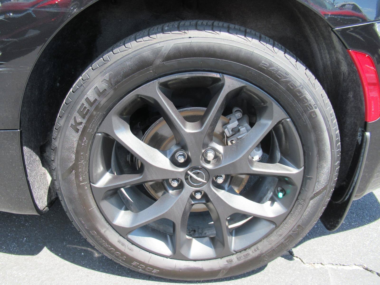 Used 2022 Chrysler Pacifica Limited w/ S Appearance Package FWD image 8