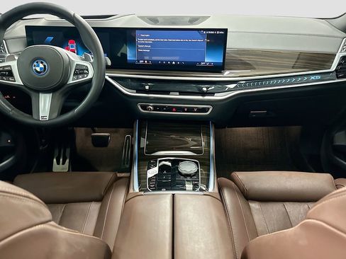 Certified 2024 BMW X5 xDrive50e w/ M Sport Package image 13