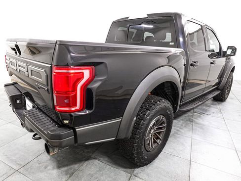 Used 2019 Ford F150 Raptor w/ Equipment Group 802A Luxury image 6