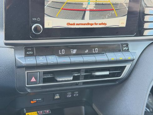 Used 2025 Toyota Camry LE FWD image 22