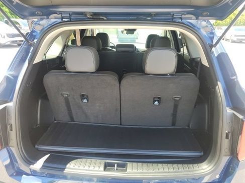 Certified 2025 Kia Sorento S AWD/4WD image 15