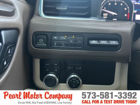 Certified 2021 GMC Yukon Denali w/ Denali Premium Package image 22