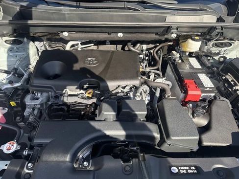 Used 2023 Toyota RAV4 XLE image 12