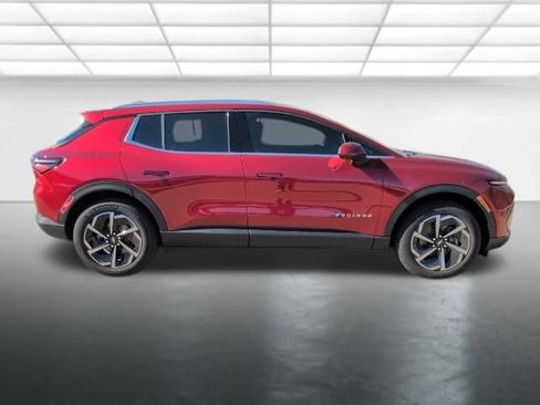 New 2026 Chevrolet Equinox EV LT AWD/4WD image 32