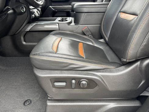 Used 2022 GMC Sierra 3500 AT4 w/ Gooseneck/5TH Wheel Package image 19