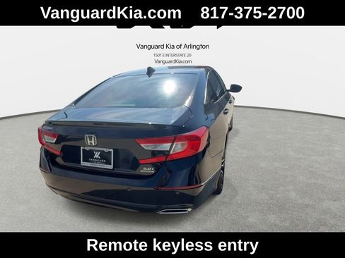 Used 2021 Honda Accord Touring image 8