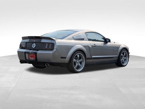 Used 2009 Ford Mustang Shelby GT500 RWD image 8