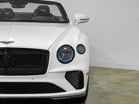 Used 2020 Bentley Continental GT AWD/4WD image 45