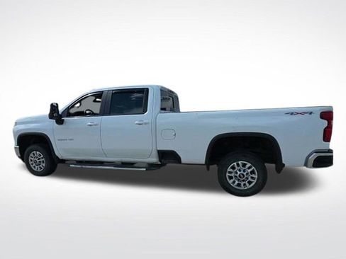 Used 2023 Chevrolet Silverado 2500 LT w/ All Star Edition AWD/4WD image 8
