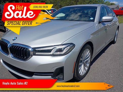 Used 2021 BMW 530i RWD image 1