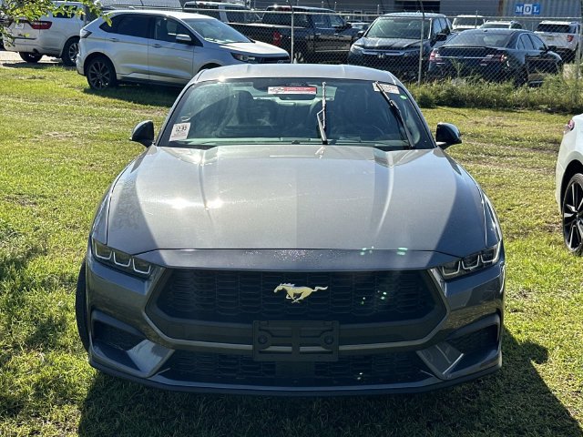Used 2024 Ford Mustang Coupe RWD image 13