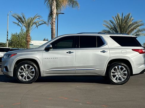 Used 2021 Chevrolet Traverse Premier image 7