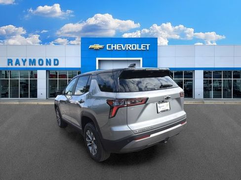 Used 2026 Chevrolet Equinox LT w/ Convenience Package II AWD/4WD image 5