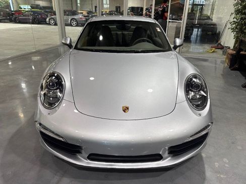 Used 2014 Porsche 911 Carrera S RWD image 2