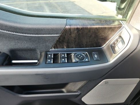 Certified 2024 Ford F350 Lariat w/ Lariat Ultimate Package image 10