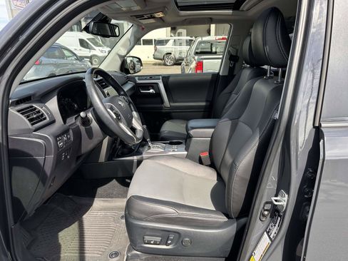 Used 2024 Toyota 4Runner SR5 Premium w/ Moonroof Package AWD/4WD image 12