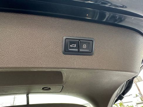 Used 2016 Audi A7 3.0T Prestige w/ Comfort Seating Package image 33