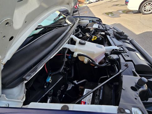 Used 2018 Chevrolet Express 3500 w/ Power Convenience Package image 31