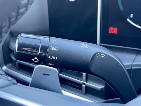 Used 2024 Hyundai Santa Fe Limited image 28