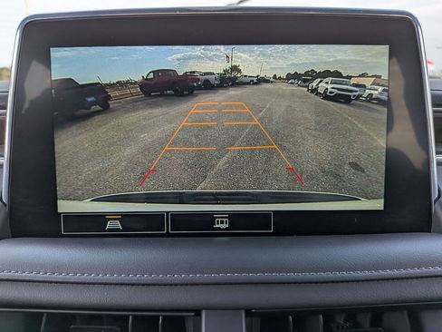 Used 2021 Chevrolet Tahoe Z71 image 26