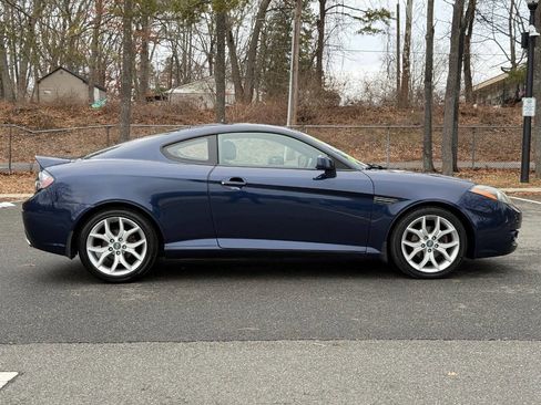 Used 2008 Hyundai Tiburon image 4