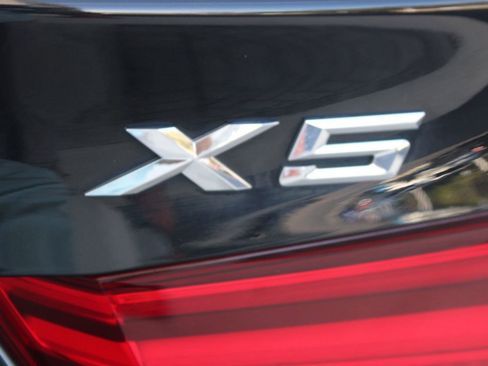 Used 2018 BMW X5 xDrive50i image 22