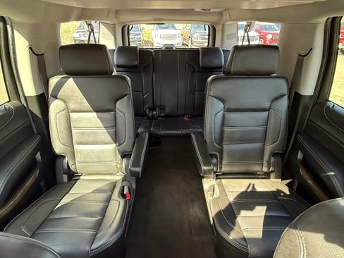 Used 2018 GMC Yukon XL Denali w/ Denali Ultimate Package AWD/4WD image 35