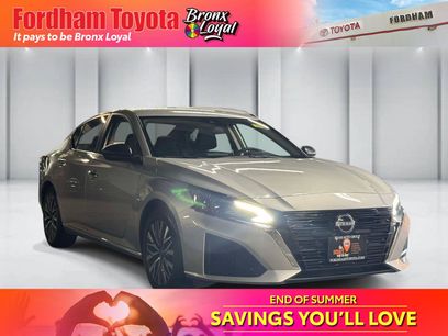 Used 2025 Nissan Altima 2.5 SV