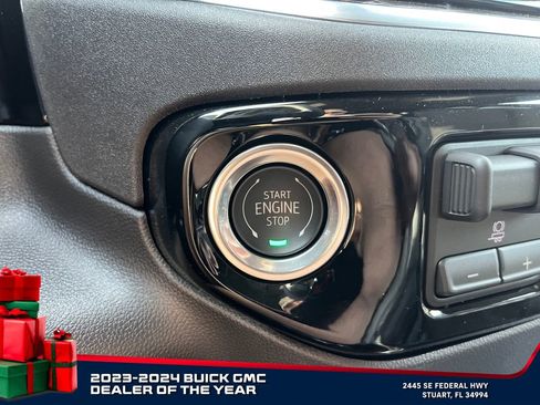 Used 2020 GMC Sierra 1500 Elevation image 21