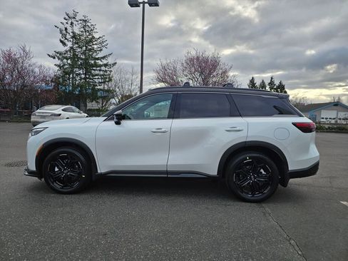 New 2026 INFINITI QX60 Sport w/ Dark Cargo Package image 4