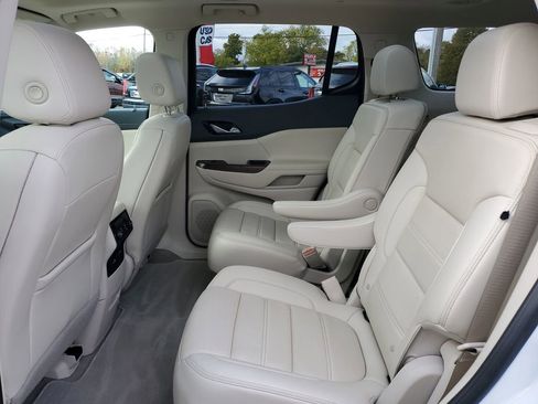 Used 2021 GMC Acadia Denali w/ Denali Technology Package image 30