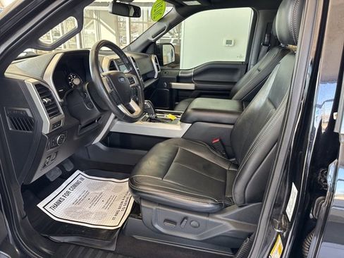 Used 2020 Ford F150 Lariat w/ Equipment Group 502A Luxury image 9