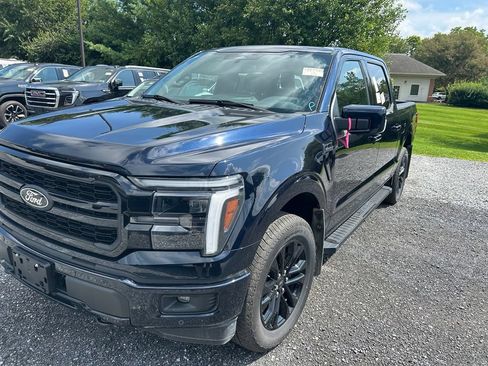 Used 2025 Ford F150 Lariat AWD/4WD image 2