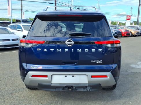 Used 2023 Nissan Pathfinder Platinum AWD/4WD image 4