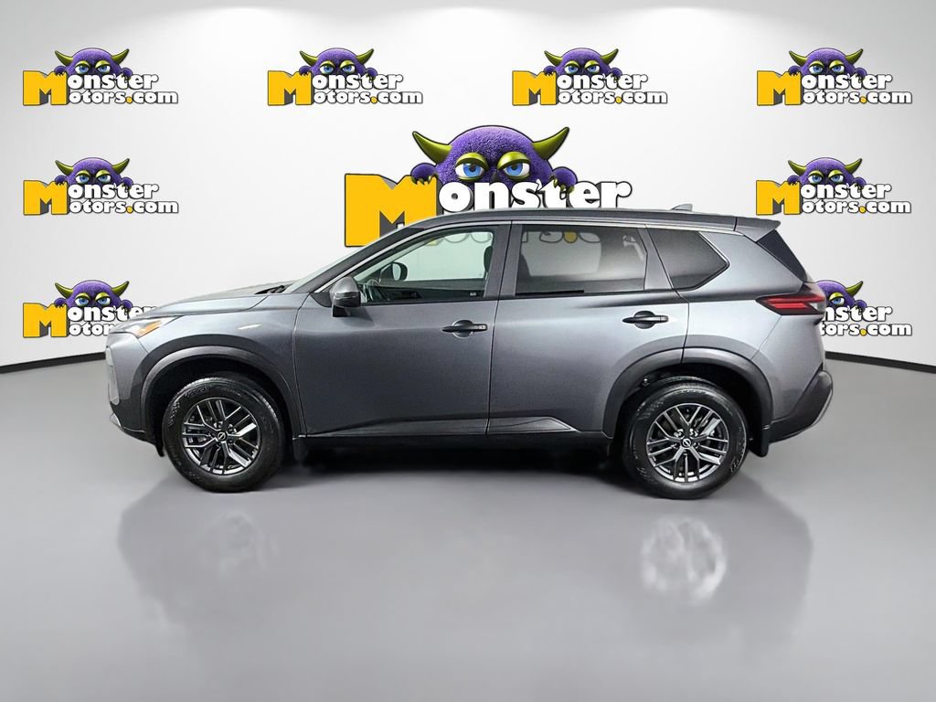 Used 2023 Nissan Rogue S AWD/4WD image 8
