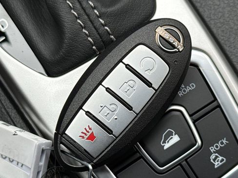 New 2026 Nissan Frontier SV image 35