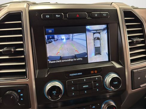 Used 2021 Ford F250 Platinum image 22