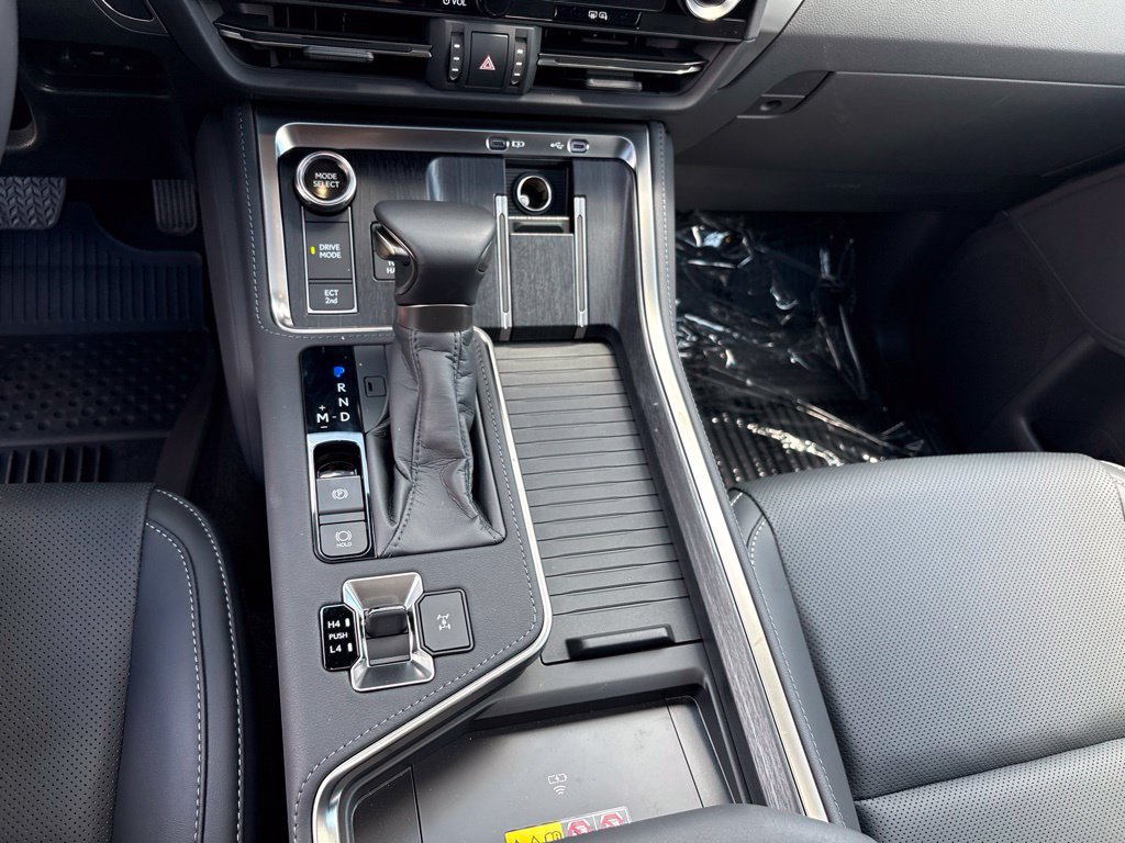 Certified 2026 Lexus GX 550 w/ Accessory Package (2T) AWD/4WD image 17