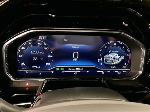 Used 2025 Chevrolet Silverado 2500 LTZ image 26