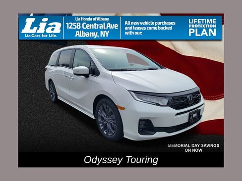 New 2026 Honda Odyssey Touring image 1