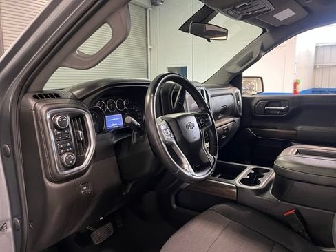 Used 2022 Chevrolet Silverado 1500 LT Trail Boss w/ LPO, Dark Essentials Package AWD/4WD image 22