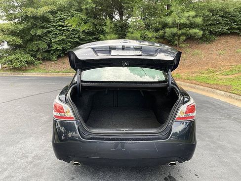 Used 2015 Nissan Altima 2.5 SV w/ Convenience Package FWD image 25