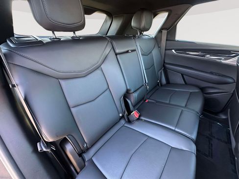 Certified 2022 Cadillac XT5 Premium Luxury image 31