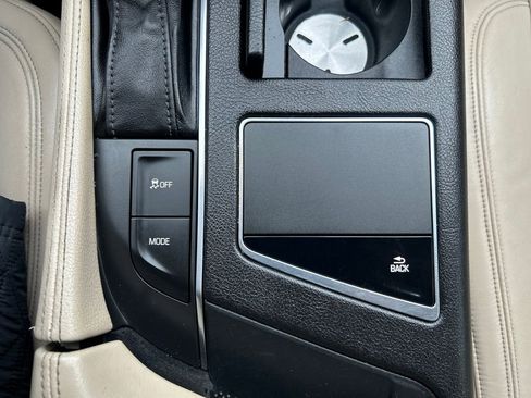 Used 2017 Cadillac CT6 3.6 AWD image 30